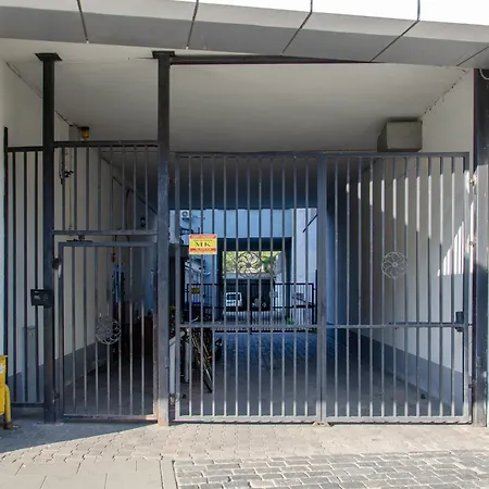 Studiotargowa Praga Apartamento